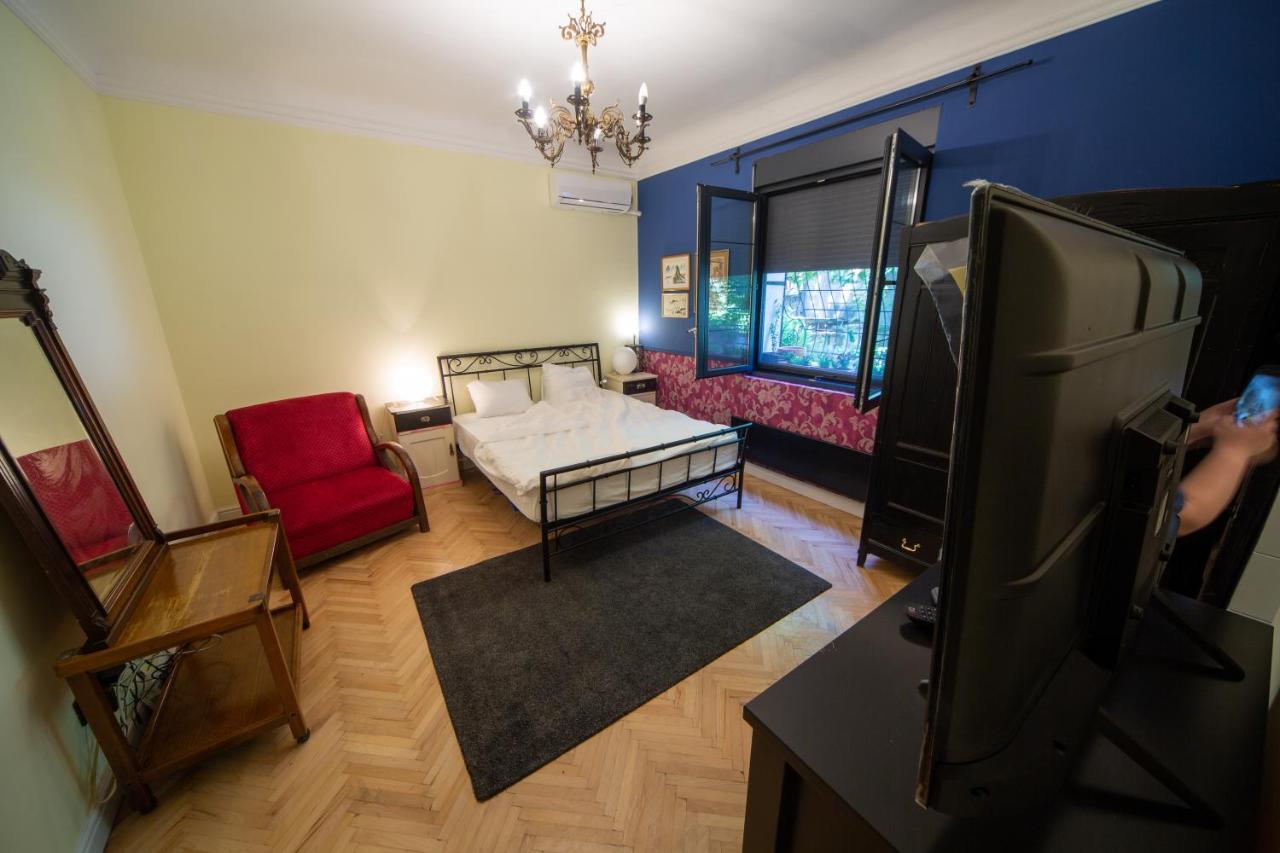 Apartament Cosy In A Heart Of The